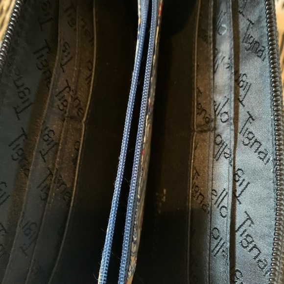 Tignanello Black Leather Accessory - Picture 5 of 10